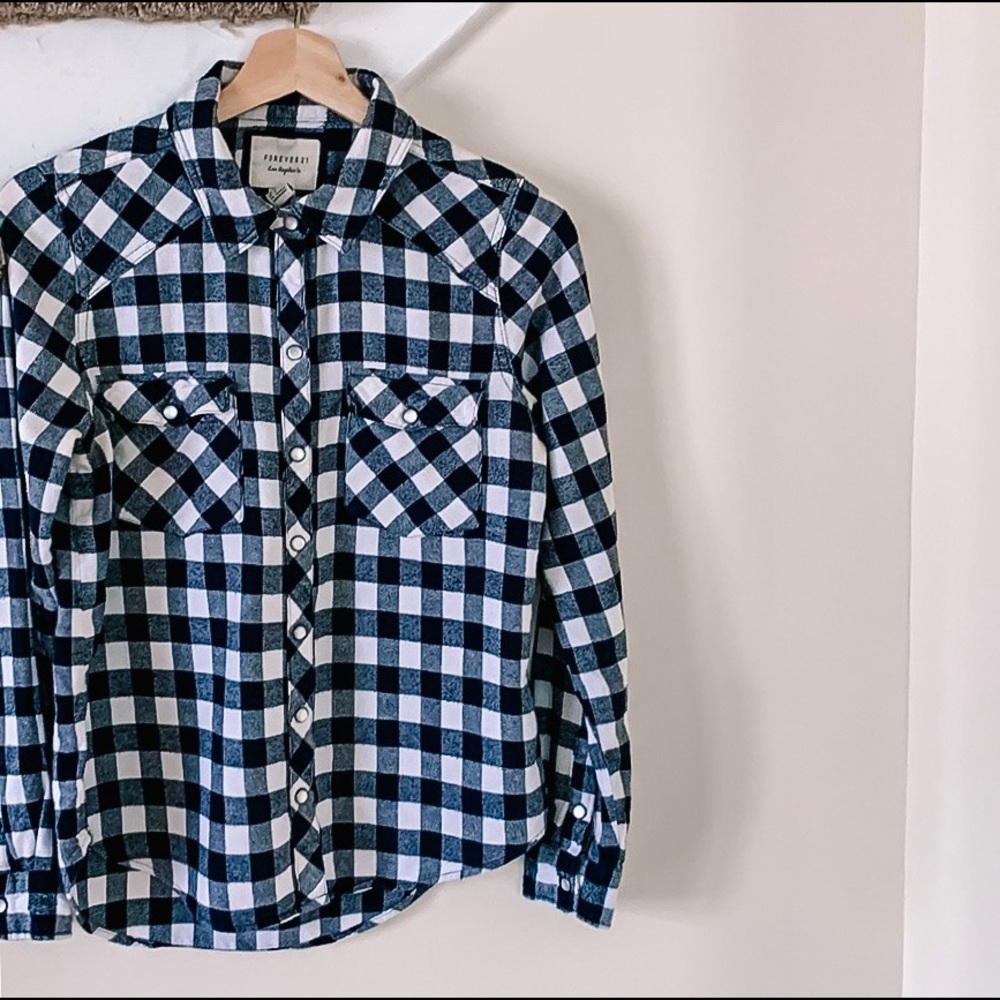 Flannel plaid shirt